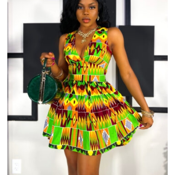 DRESS - Picture 2 of 2